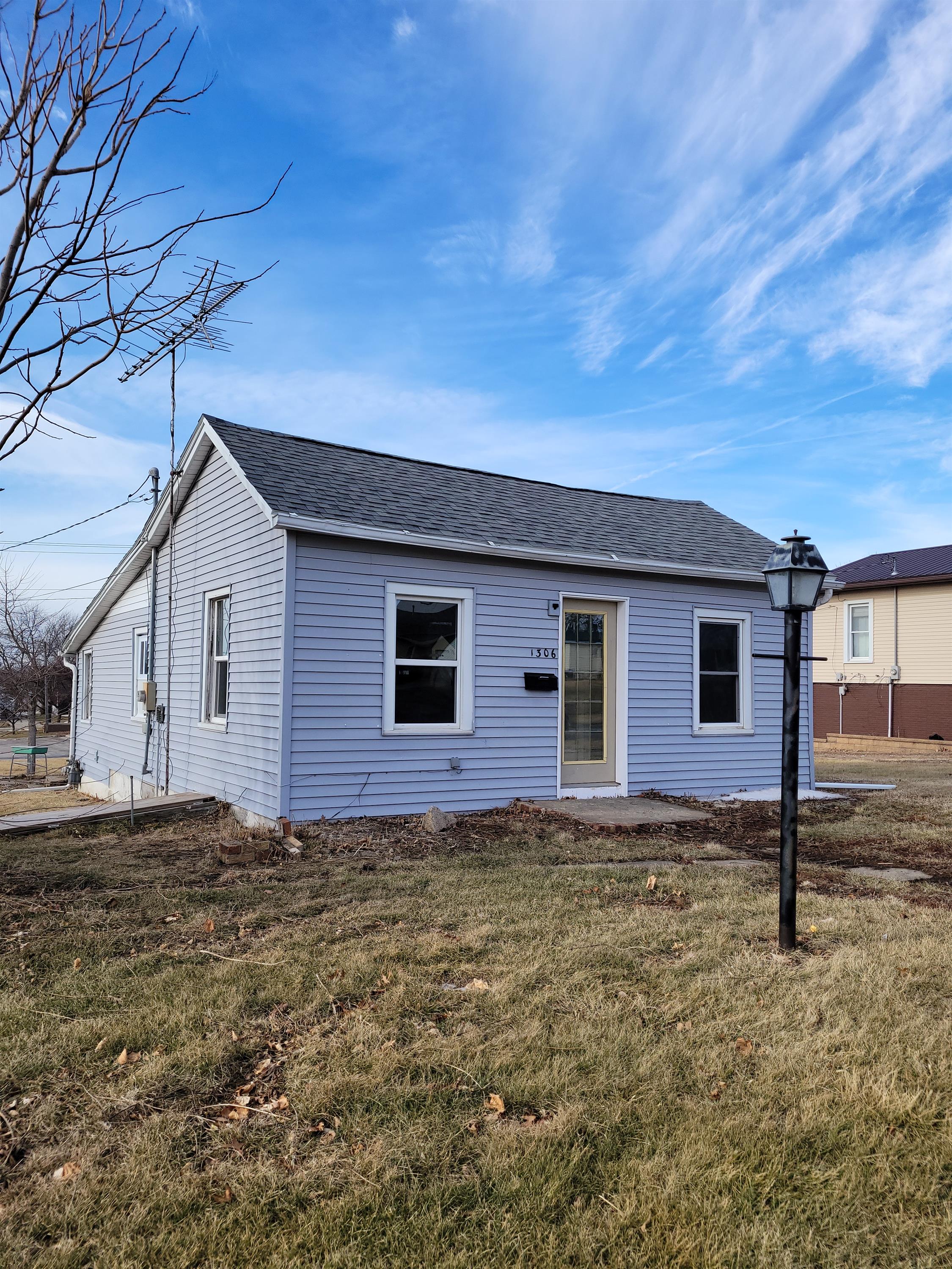 Property thumbnail image